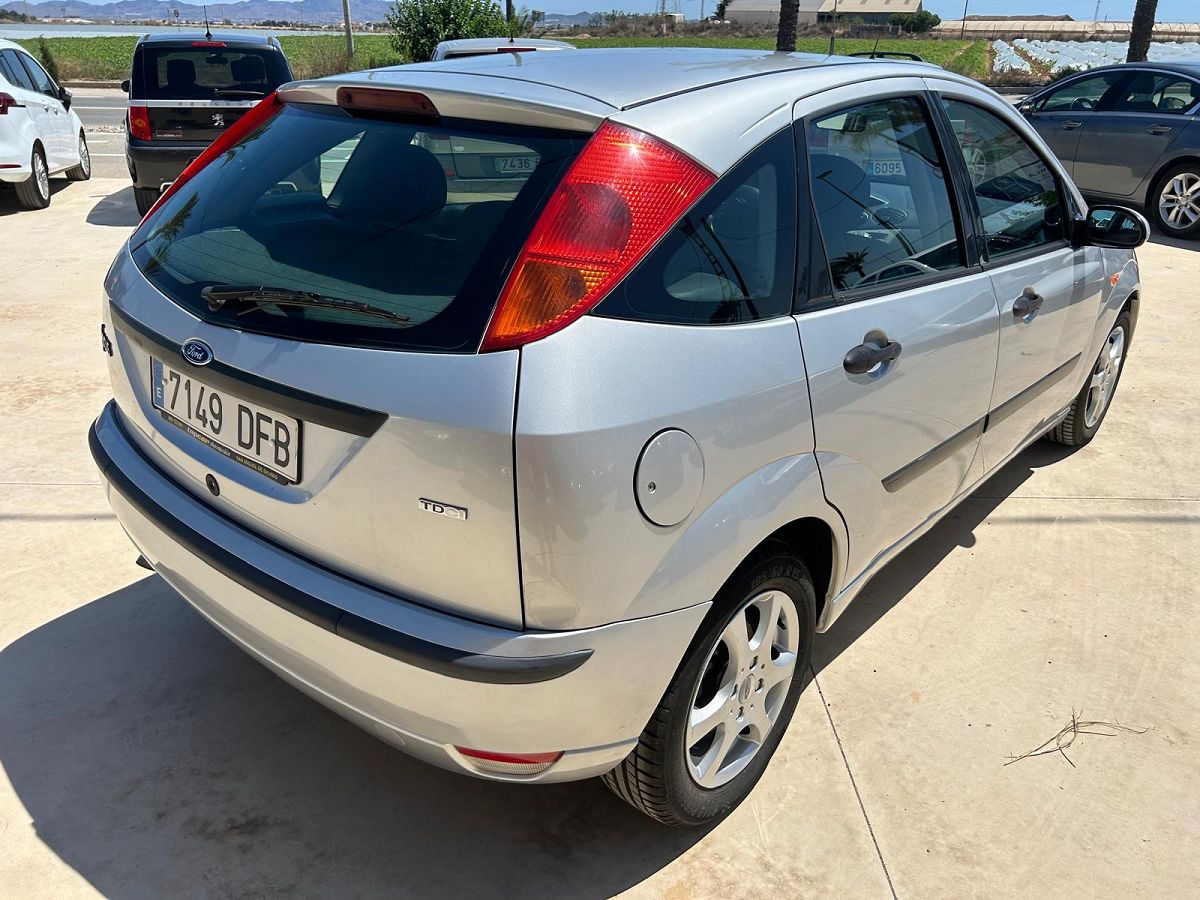 FORD FOCUS TREND 1.8 TDCI SPANISH LHD IN SPAIN 96000 MILES STUNNING 2004